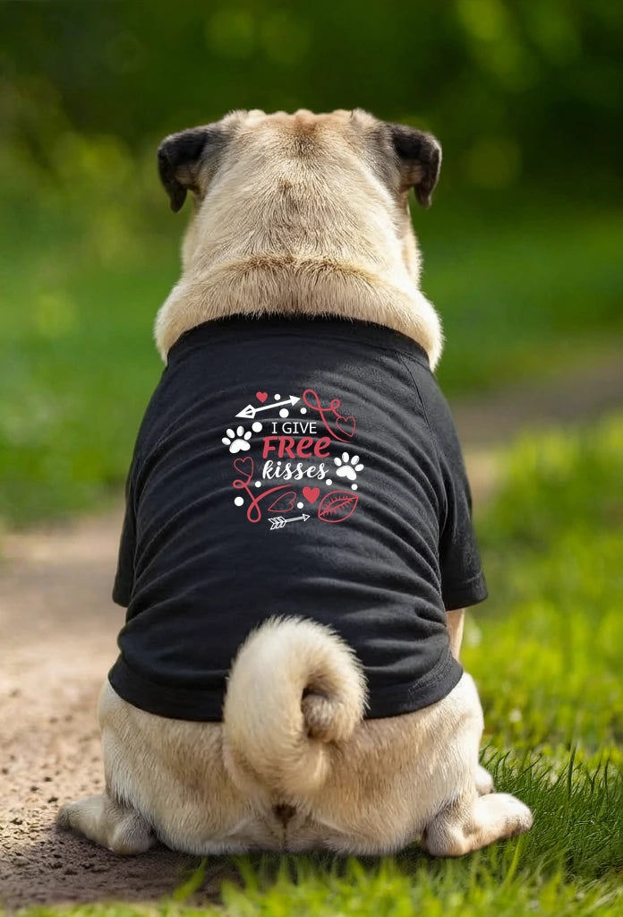 Dog T-Shirt – I Give Free Kisses - Black - Garment preview